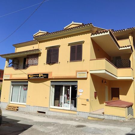 Vila Monolocale Wenge' Siniscola Exteriér fotografie