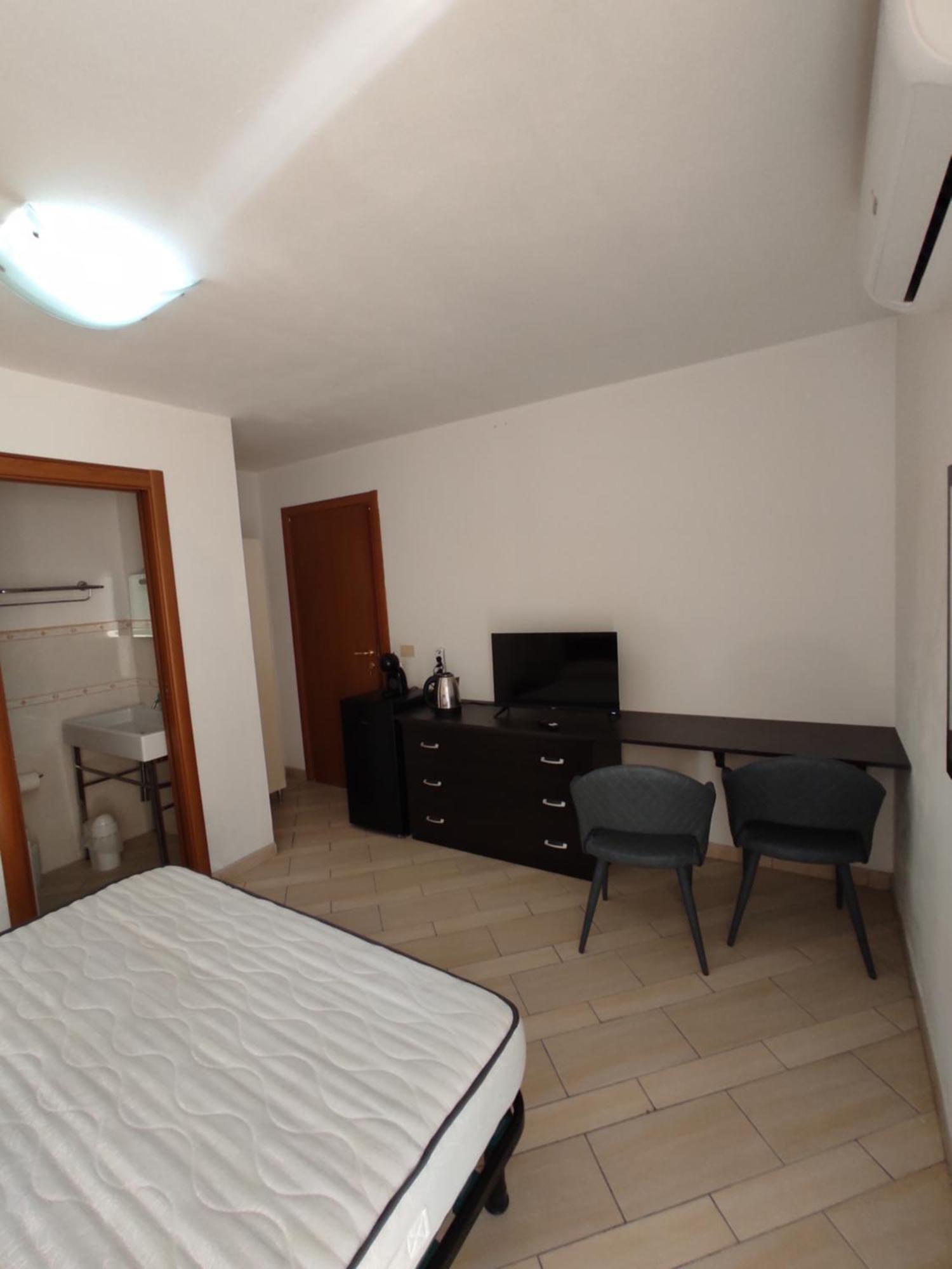 Vila Monolocale Wenge' Siniscola Exteriér fotografie