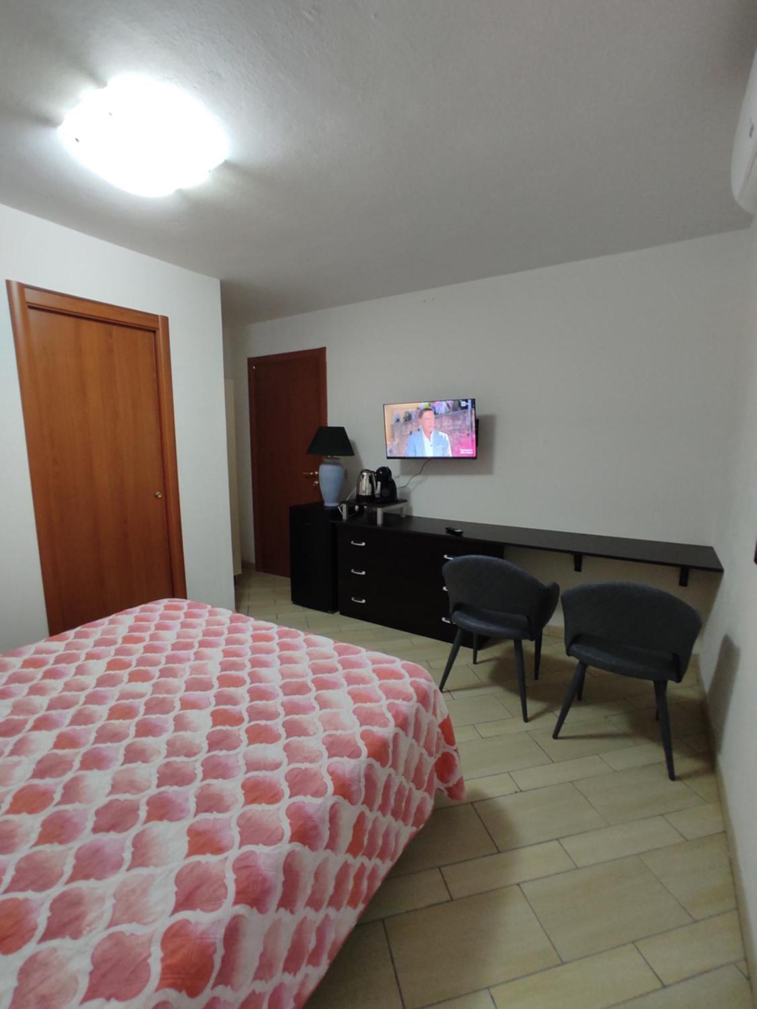 Vila Monolocale Wenge' Siniscola Exteriér fotografie